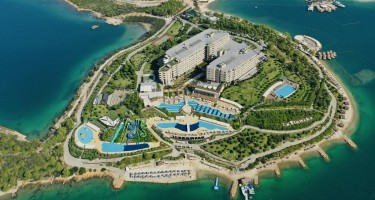 هتل La Blanche Island بدروم