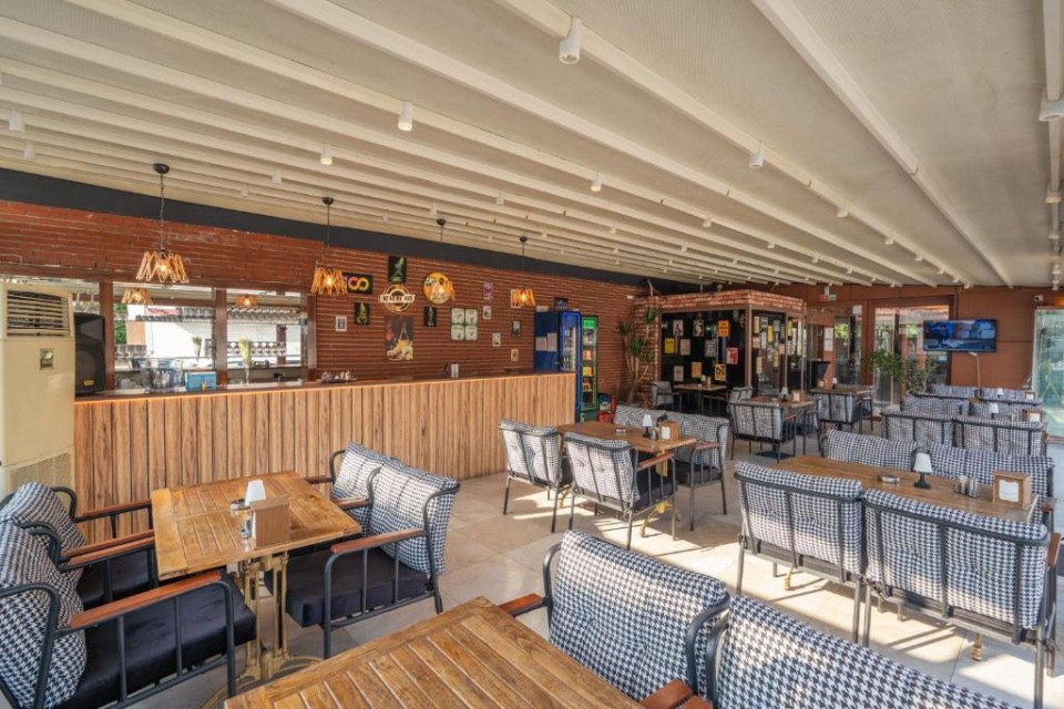 رستوران رستوران