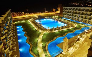 محوطه هتل محوطه هتل