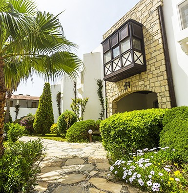 محوطه هتل محوطه هتل