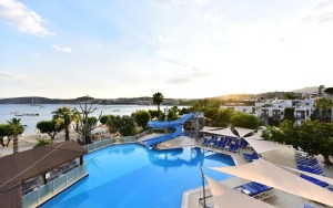 محوطه هتل محوطه هتل