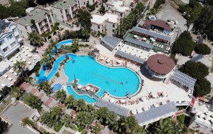 محوطه هتل محوطه هتل