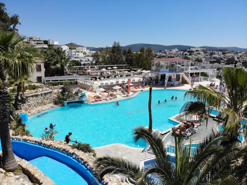 استخر استخر