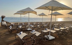 محوطه هتل محوطه هتل