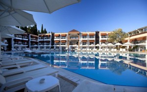 محوطه هتل محوطه هتل