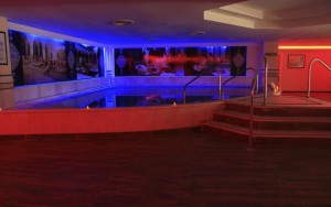 استخر استخر