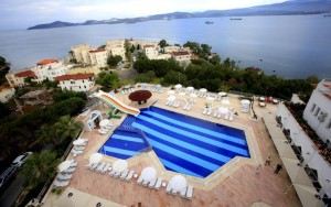 محوطه هتل محوطه هتل