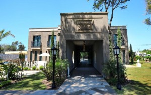 محوطه هتل محوطه هتل