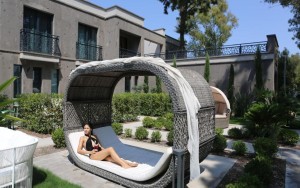 محوطه هتل محوطه هتل