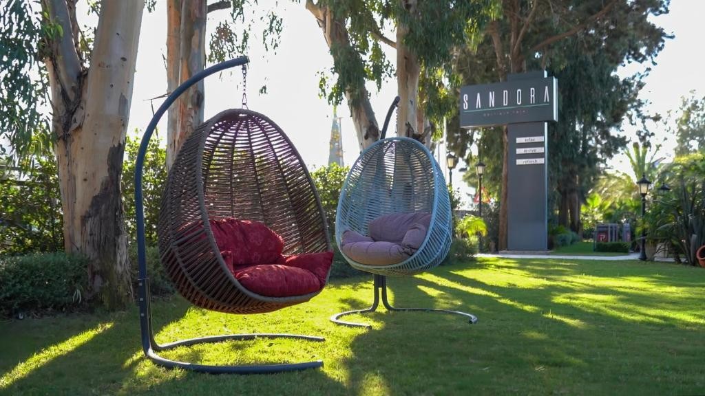 محوطه هتل محوطه هتل