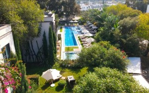 محوطه هتل محوطه هتل