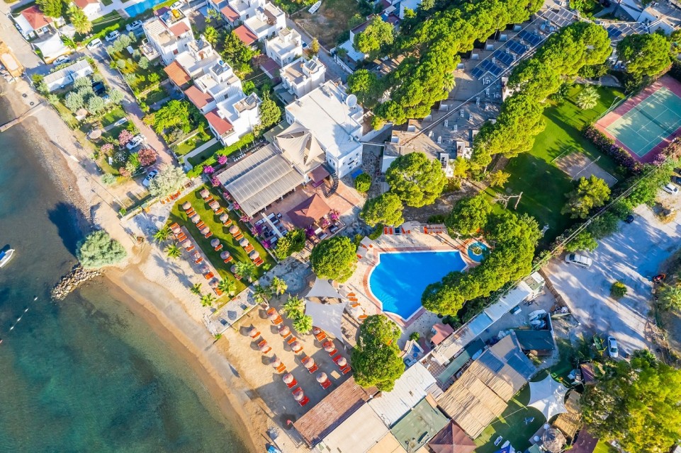 محوطه هتل محوطه هتل