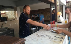 محوطه هتل محوطه هتل