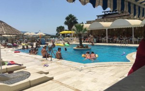 محوطه هتل محوطه هتل