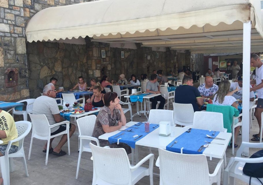 محوطه هتل محوطه هتل