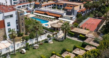 هتل Tiana Beach Resort بدروم