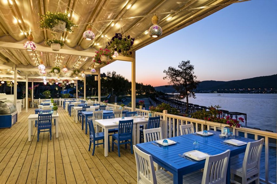 رستوران رستوران