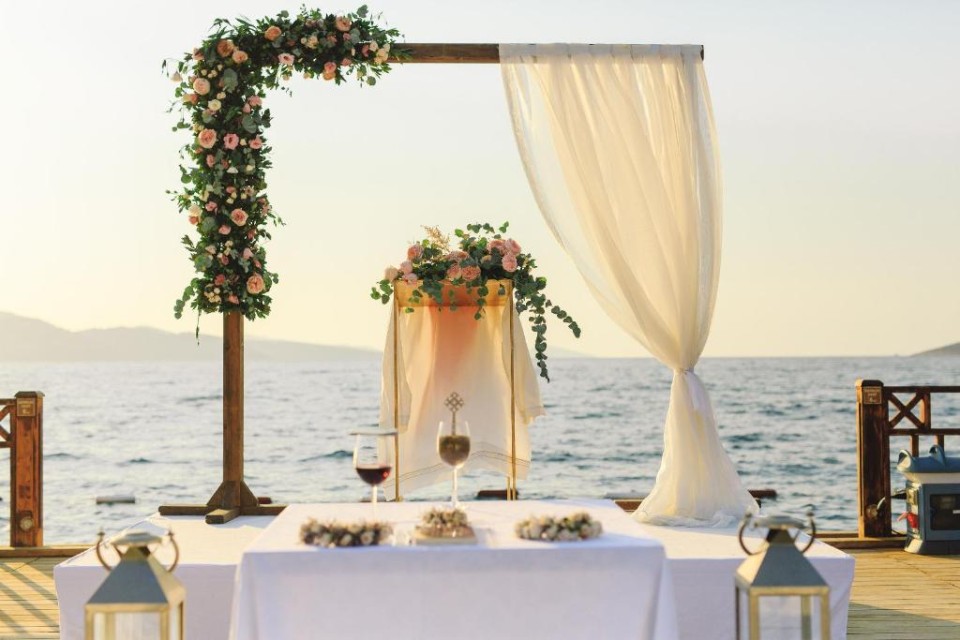 محوطه هتل محوطه هتل