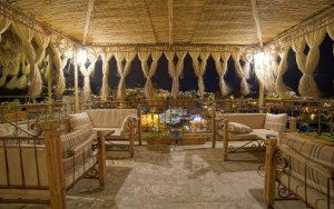 محوطه هتل محوطه هتل