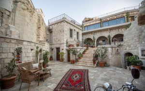 محوطه هتل محوطه هتل