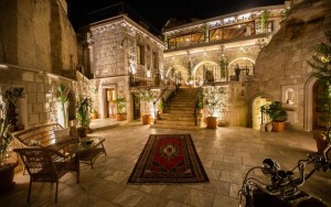 محوطه هتل محوطه هتل