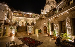 محوطه هتل محوطه هتل