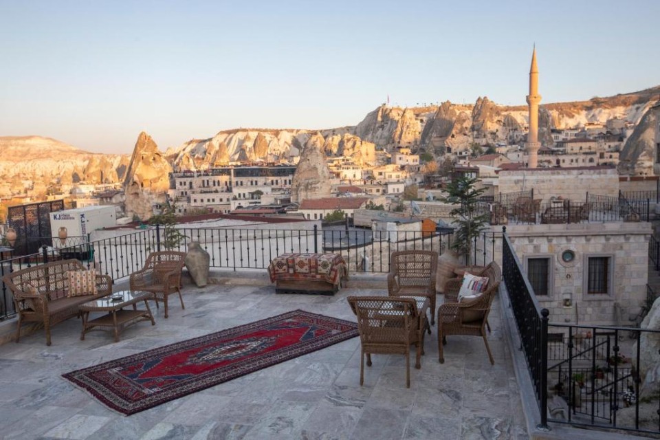 محوطه هتل محوطه هتل