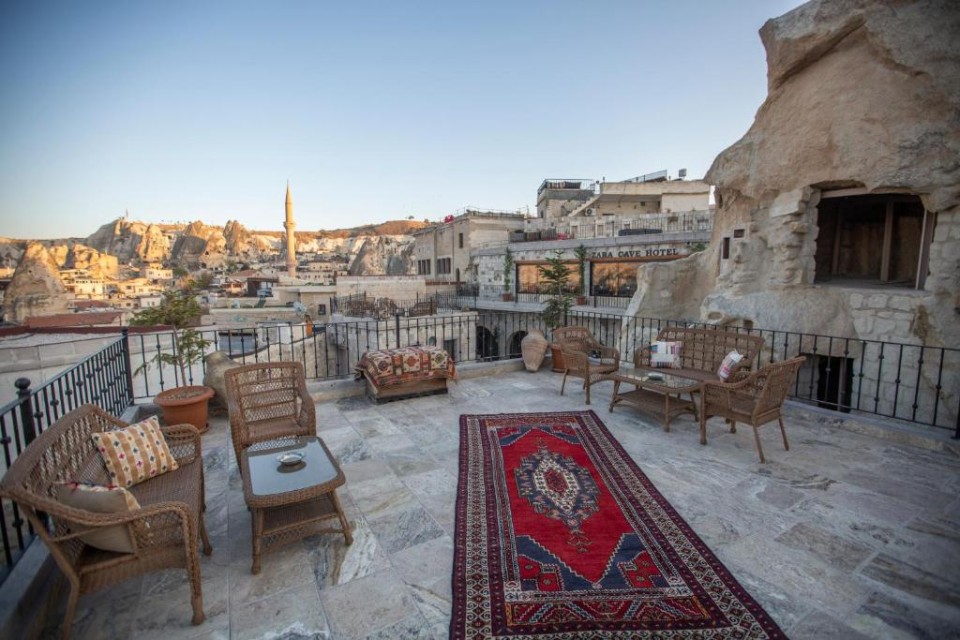 محوطه هتل محوطه هتل