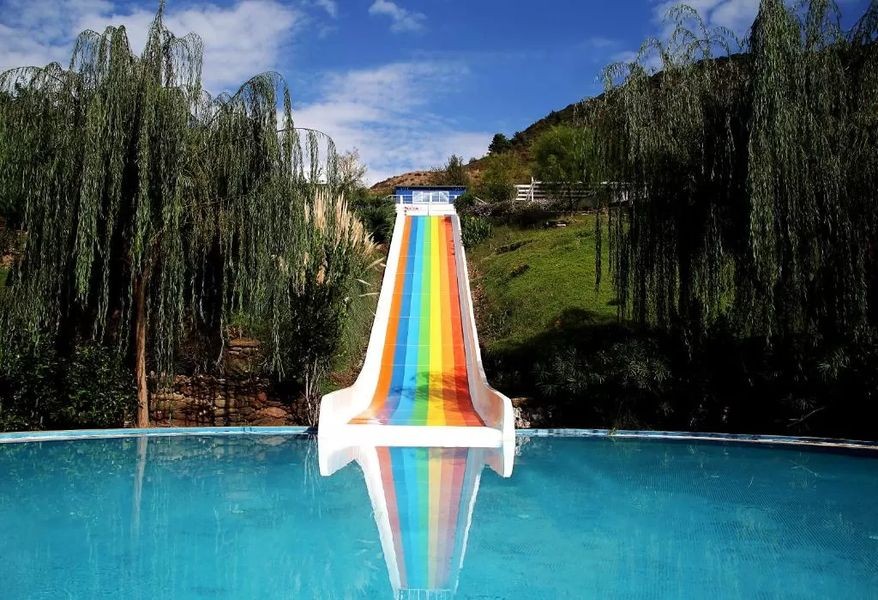 محوطه هتل محوطه هتل