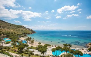 محوطه هتل محوطه هتل