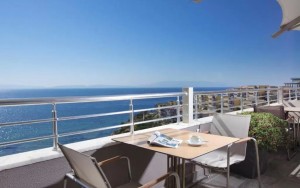 محوطه هتل محوطه هتل