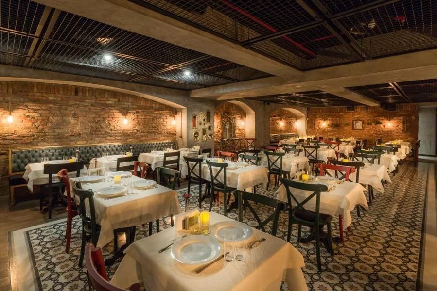 رستوران رستوران