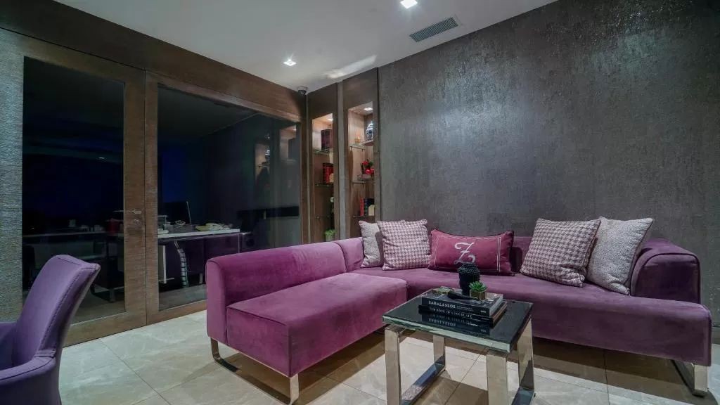 نشیمن نشیمن