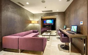 نشیمن نشیمن