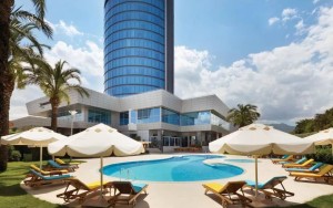 محوطه هتل محوطه هتل