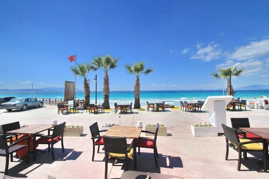 محوطه هتل محوطه هتل