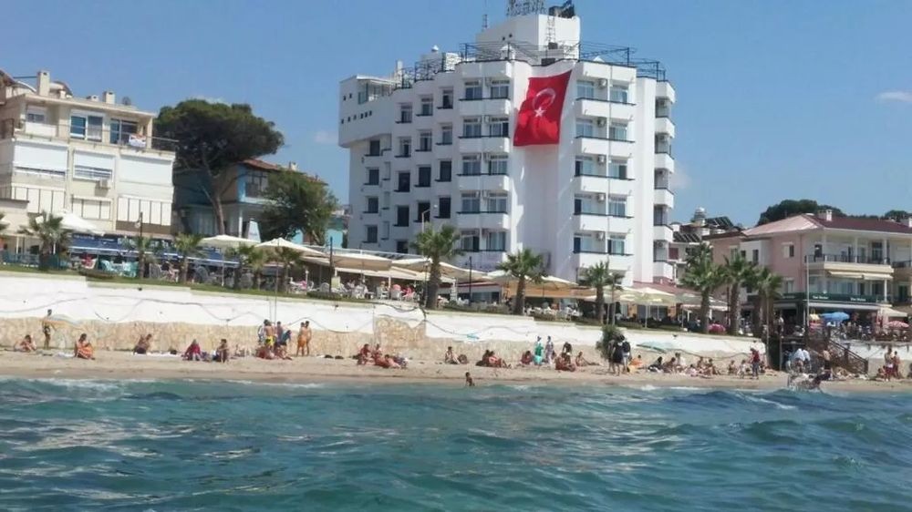 محوطه هتل محوطه هتل