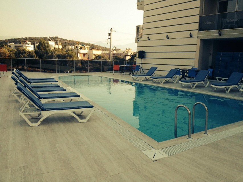 محوطه هتل محوطه هتل