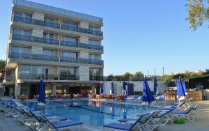 محوطه هتل محوطه هتل