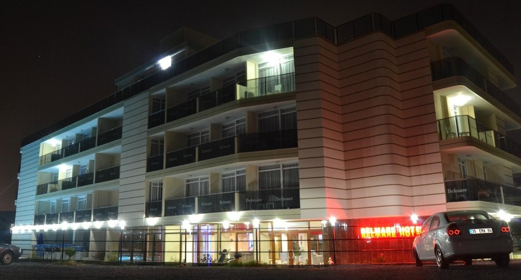 محوطه هتل محوطه هتل