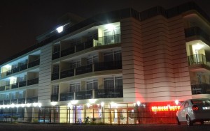 محوطه هتل محوطه هتل