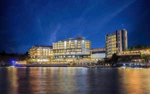 محوطه هتل محوطه هتل