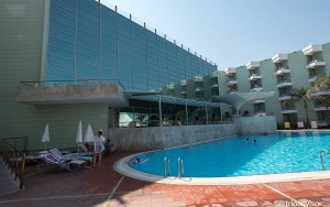 محوطه هتل محوطه هتل