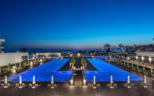 محوطه هتل محوطه هتل