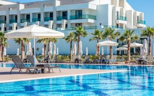 محوطه هتل محوطه هتل