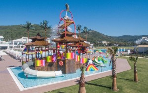 محوطه هتل محوطه هتل