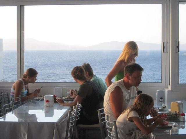 رستوران رستوران