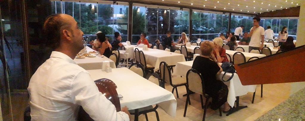 رستوران رستوران