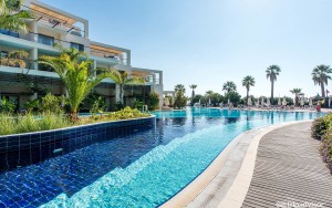 محوطه هتل محوطه هتل