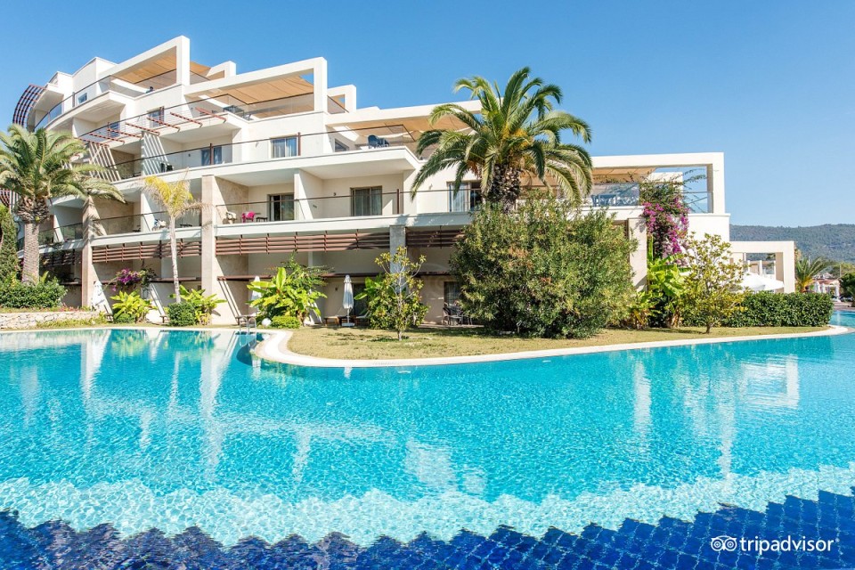 محوطه هتل محوطه هتل